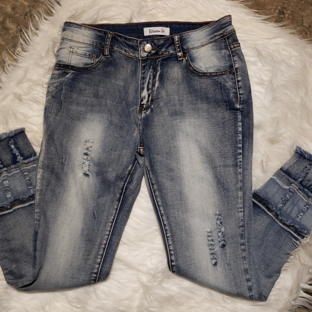 Between us distressed jeans
